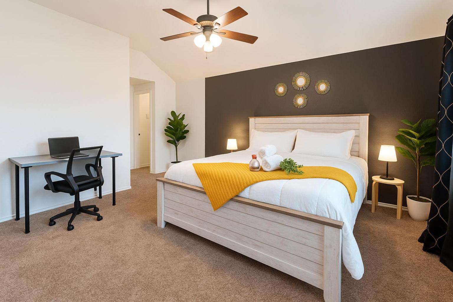 Work, Play & Stay King Bed With Foosball! Aubrey Exterior foto